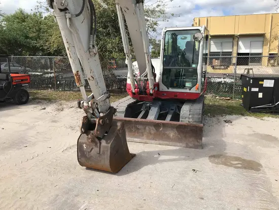 2018 Takeuchi TB290 Mini Excavator