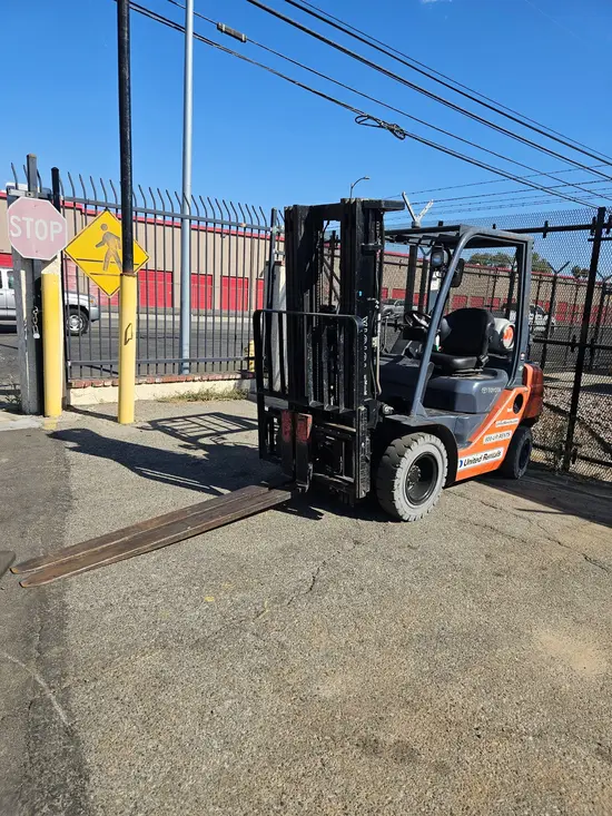 2019 Toyota 8FGU25 Warehouse Forklift