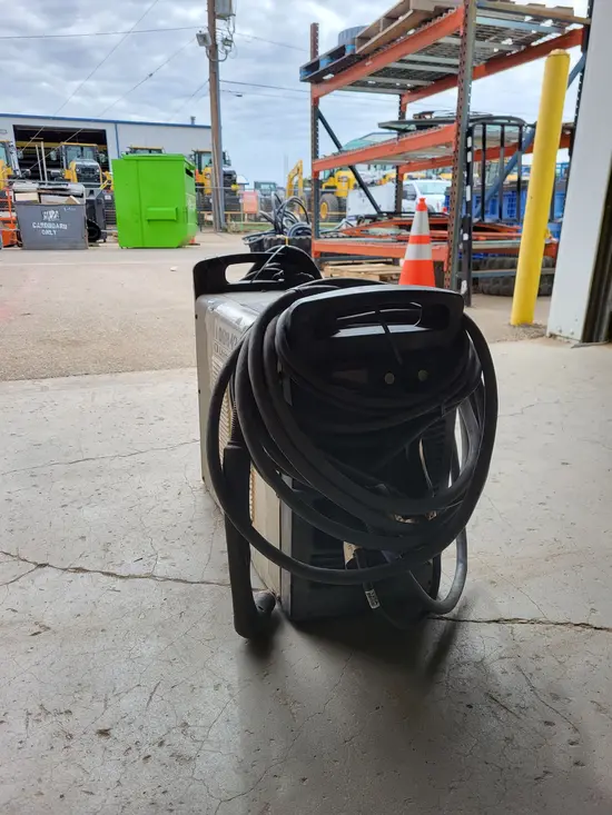 2017 HYPERTHERM POWERMAX 125 Welder
