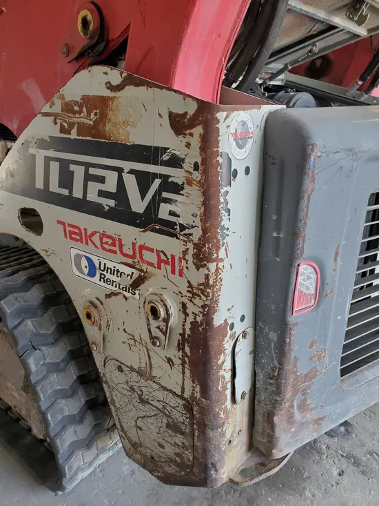 2017 Takeuchi TL12V2-R Track Loader