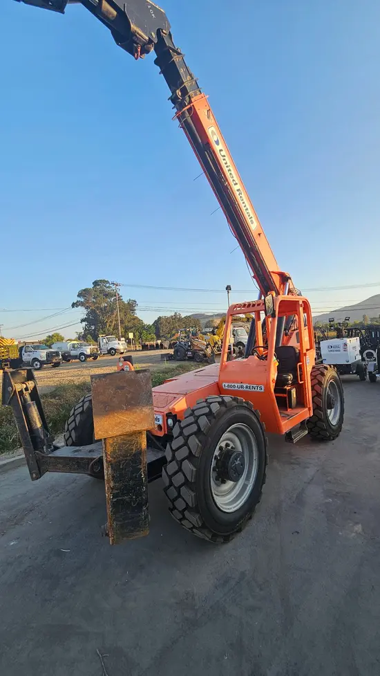 2016 SKYTRAK 10054 Forklift
