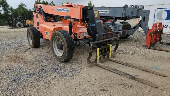 2016 SKYTRAK 8042 Forklift