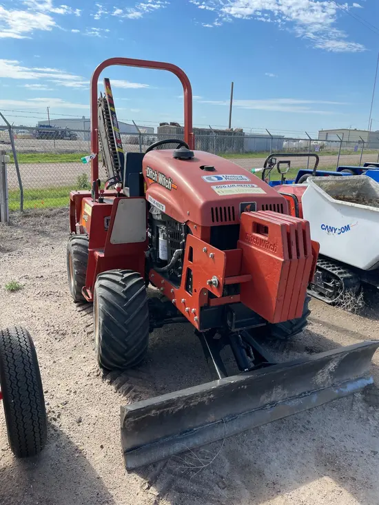 2018 Ditch Witch RT45 Ride-On Trencher