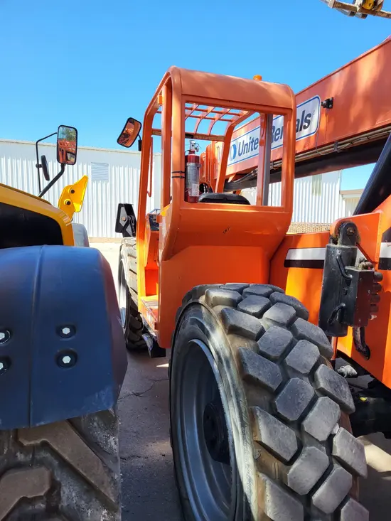 2015 SKYTRAK 10054 Forklift