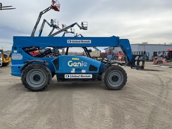 2016 Genie GTH-844 Forklift