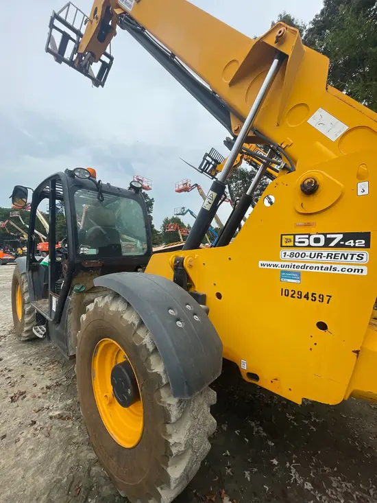 2014 JCB 507-42 Forklift