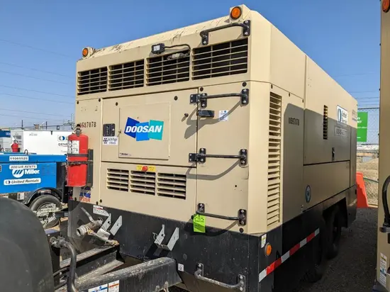 2017 Doosan HP915WCU-T4F Air Compressor
