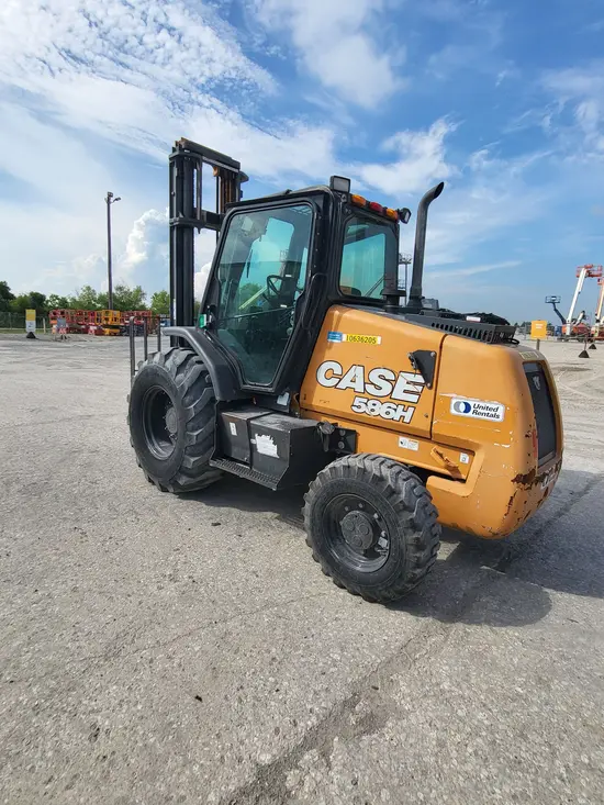 2017 Case 586H Forklift