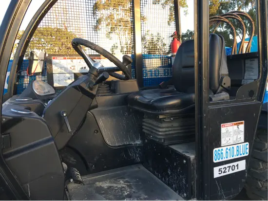 2017 Genie GTH-5519 Forklift