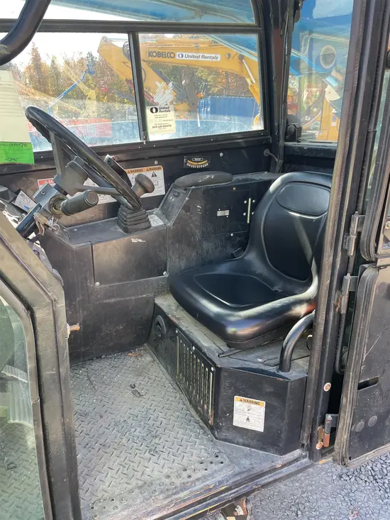 2015 Genie GTH-844 Forklift
