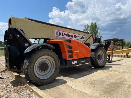 2018 JLG 1055 Forklift