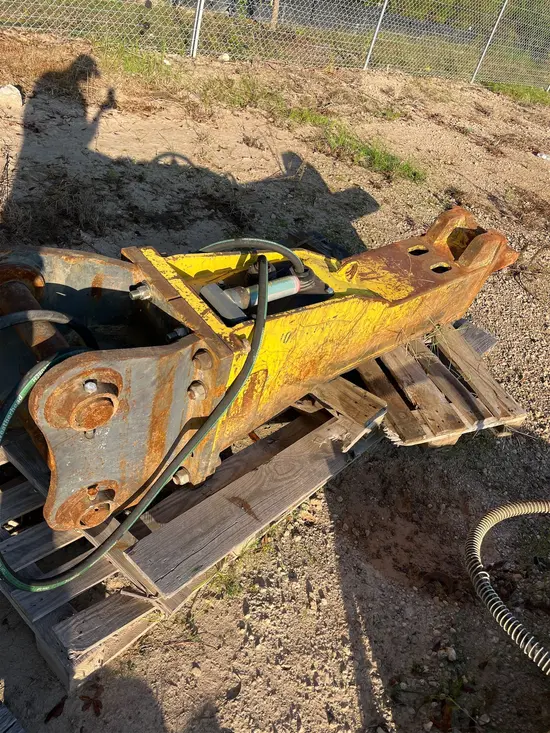 2015 Atlas Copco MB1500 Attachment