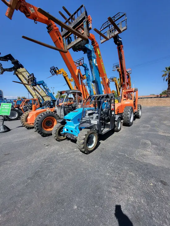 2016 Genie GTH-5519 Forklift