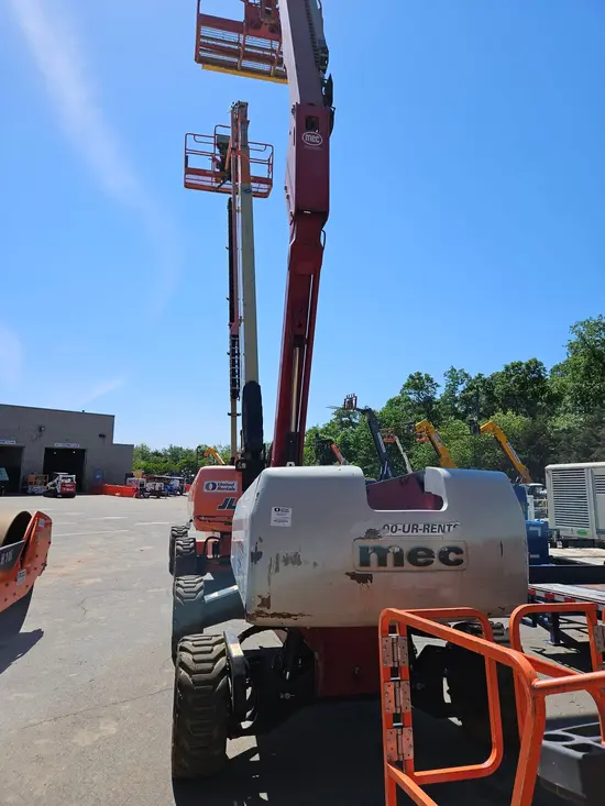 2015 MEC 60JD Boom Lift