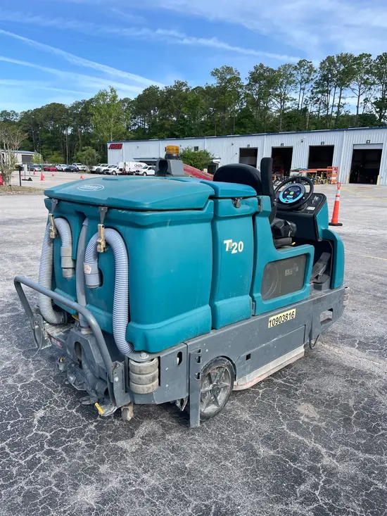 2019 Tennant T-20 Scrubber