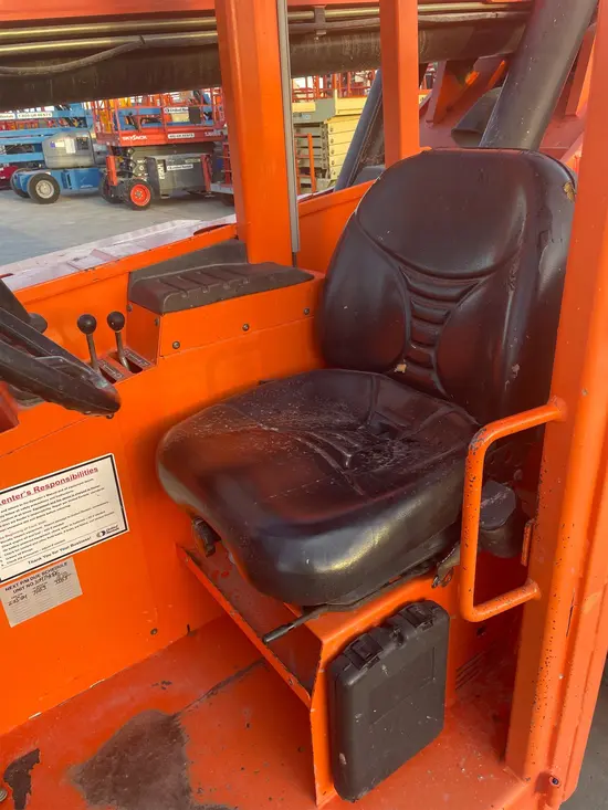 2016 SKYTRAK 8042 Forklift