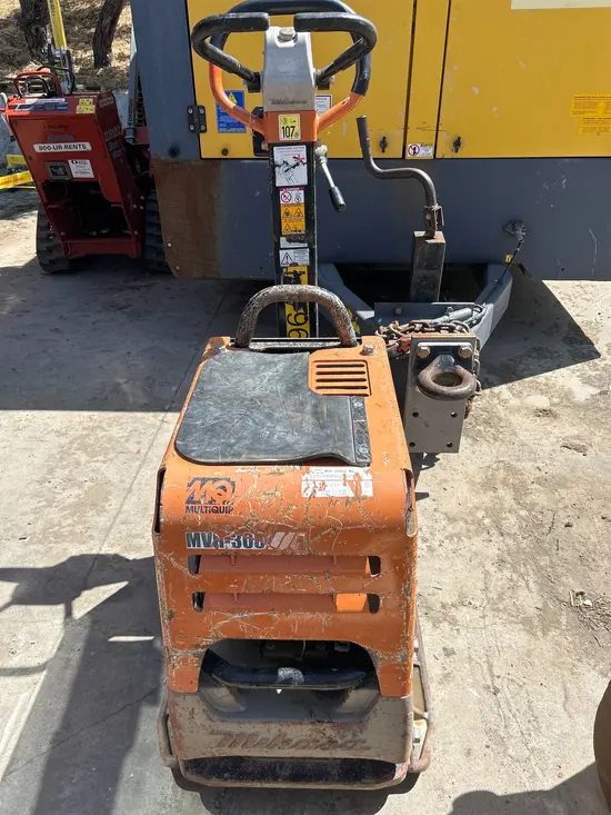 2021 Multiquip MVH308GH Vibratory Plate Compactor