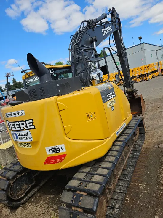 2018 John Deere 135G Excavator