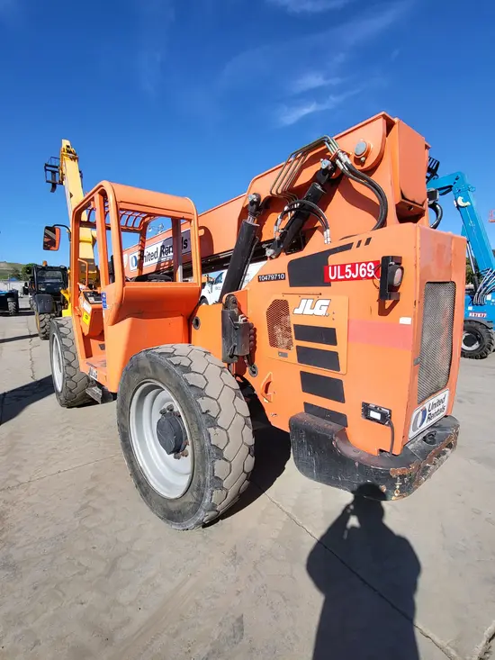 2016 SKYTRAK 6042 Forklift