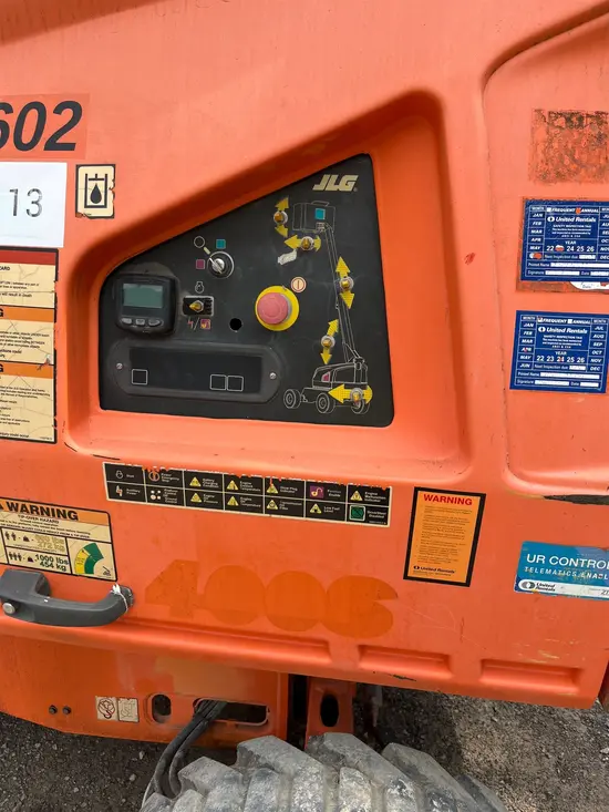 2015 JLG 400S Boom Lift