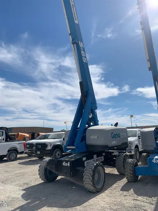 2017 Genie S-65 Boom Lift