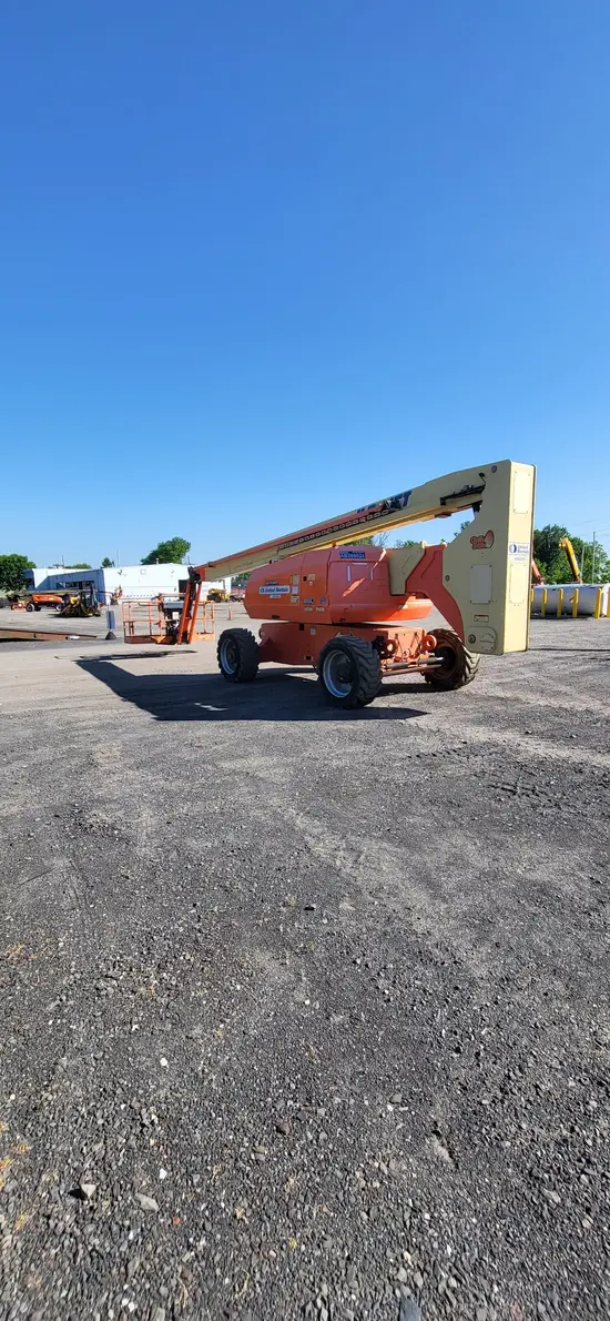 2015 JLG 800AJ Articulating Boom Lift