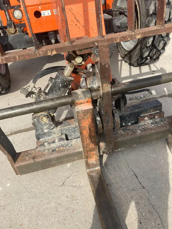 2014 SKYTRAK 6042 Forklift