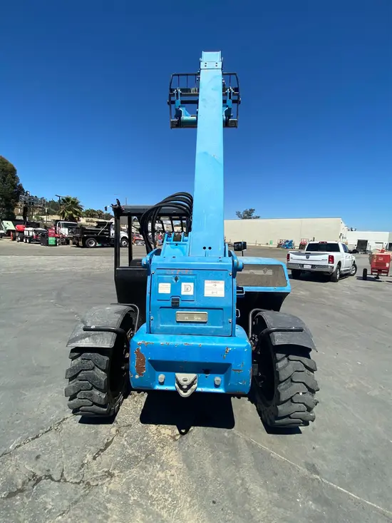 2015 Genie GTH-5519 Forklift