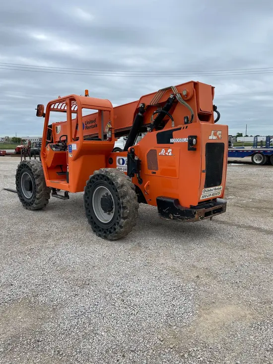 2016 SKYTRAK 6042 Forklift