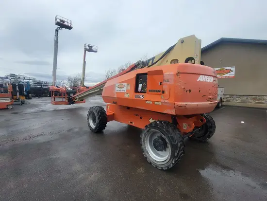 2014 JLG 800S Boom Lift