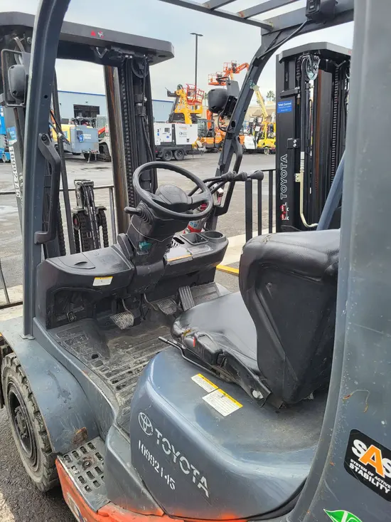 2019 Toyota 8FGU25 Warehouse Forklift