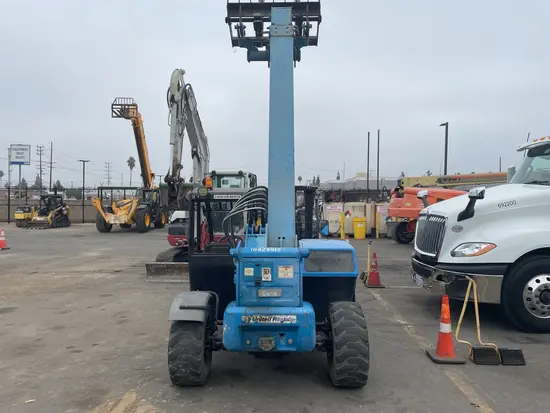 2015 Genie GTH-5519 Forklift