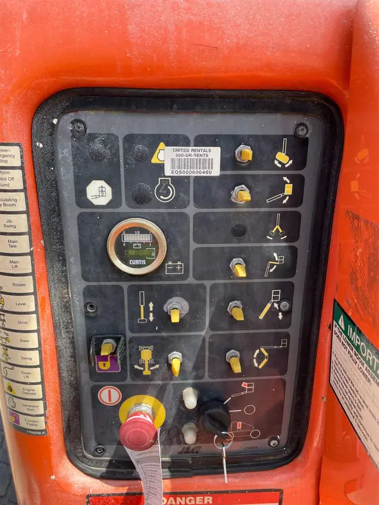 2015 JLG E450AJ Articulating Boom Lift