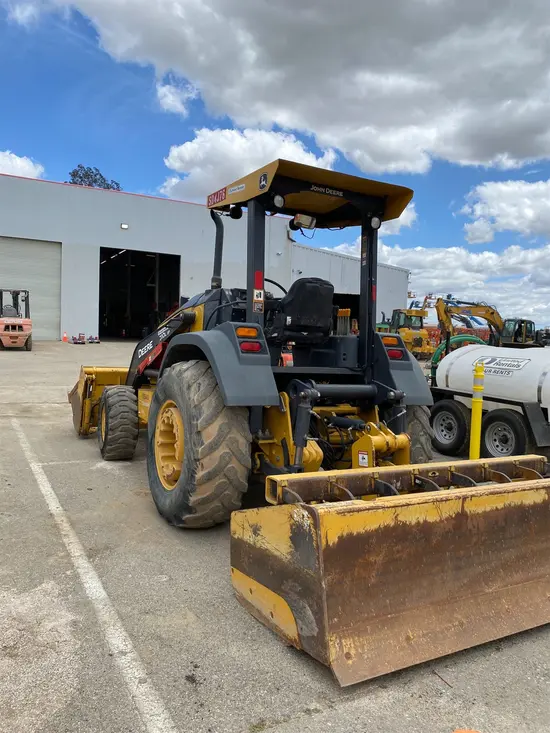 2015 John Deere 210L EP Wheel Loader