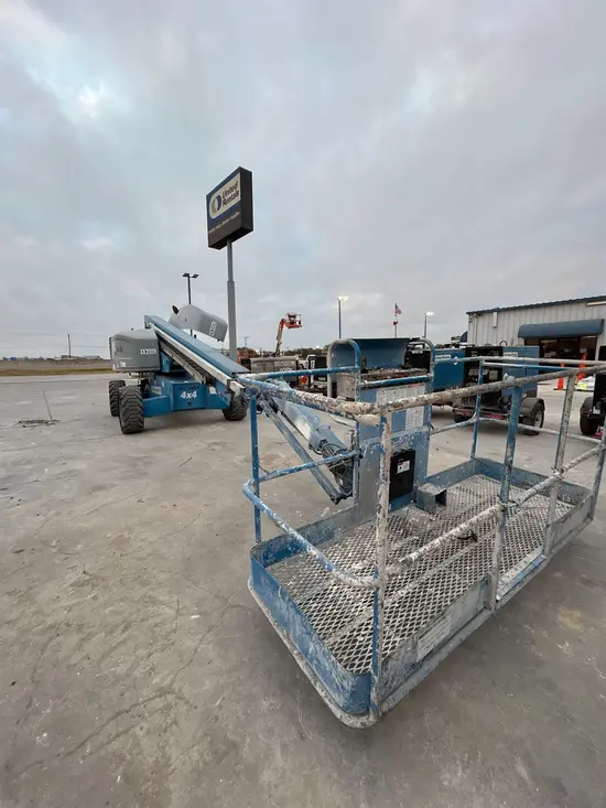 2014 Genie S-65 Boom Lift