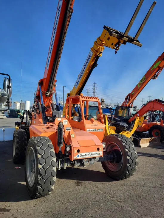 2016 SKYTRAK 6042 Forklift
