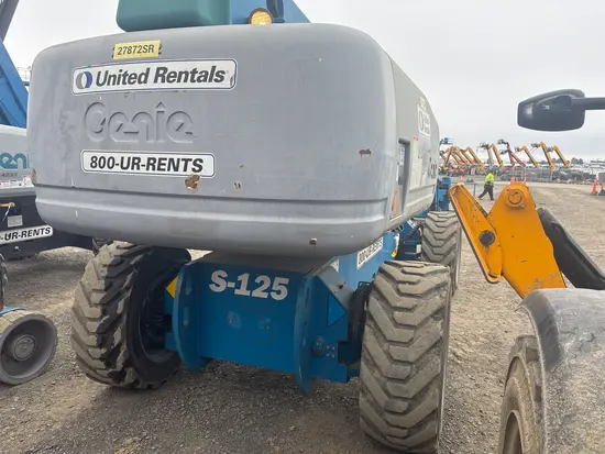 2016 Genie S-125 Boom Lift