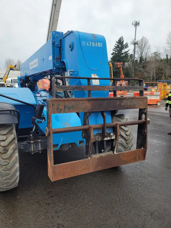 2016 Genie GTH-844 Forklift