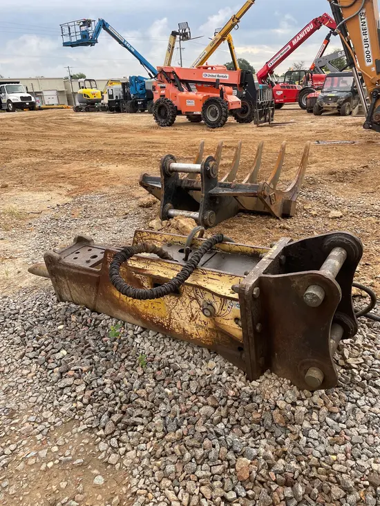 2013 Stanley MBX138 Attachment