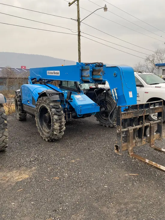 2016 Genie GTH-844 Forklift