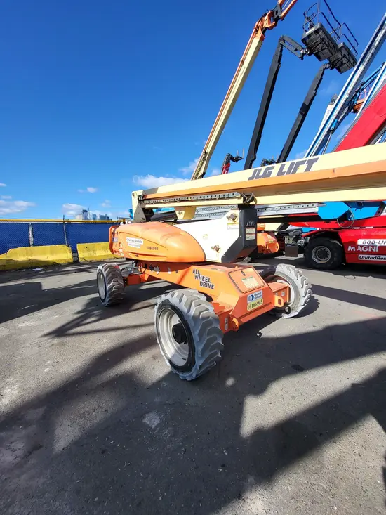 2013 JLG M600JP Boom Lift