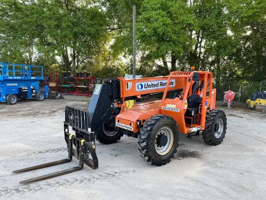2016 SKYTRAK 6042 Forklift