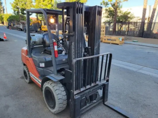 2016 Toyota 8FGU30 Warehouse Forklift