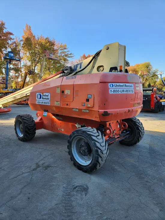 2015 JLG 800S Boom Lift