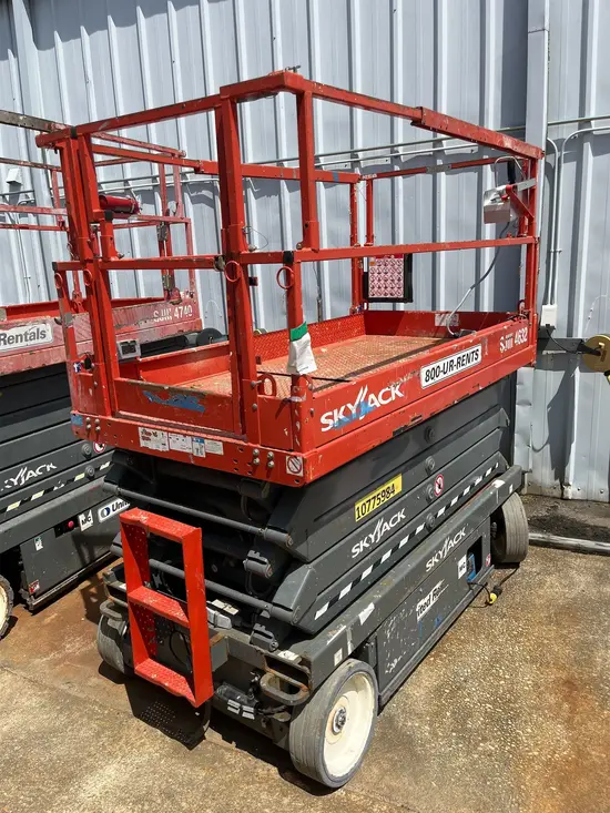 2018 Skyjack SJIII4632 Scissor Lift
