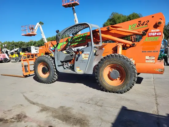2015 XTREME XR842 Forklift