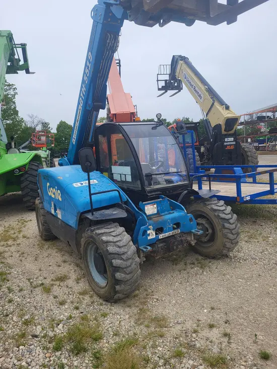 2016 Genie GTH-5519 Forklift