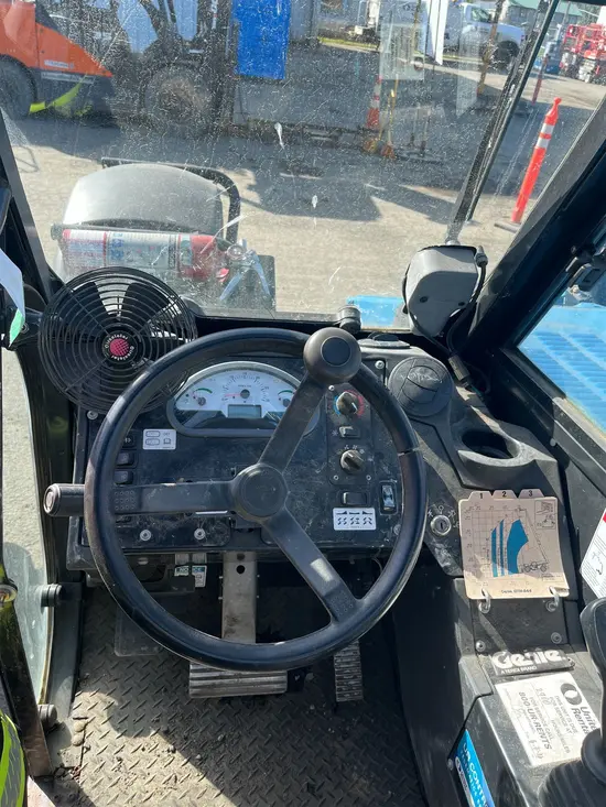2016 Genie GTH-844 Forklift
