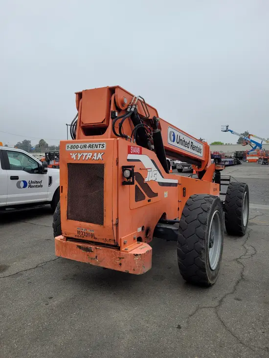 2015 SKYTRAK 6042 Forklift
