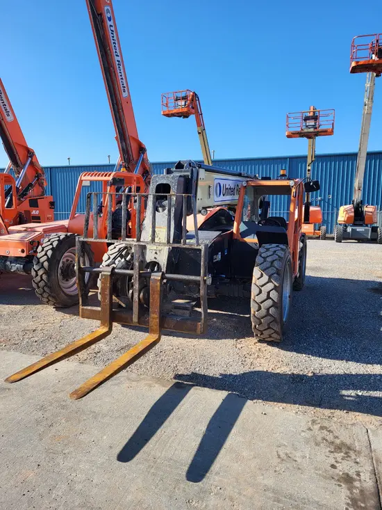 2016 JLG 642 Forklift